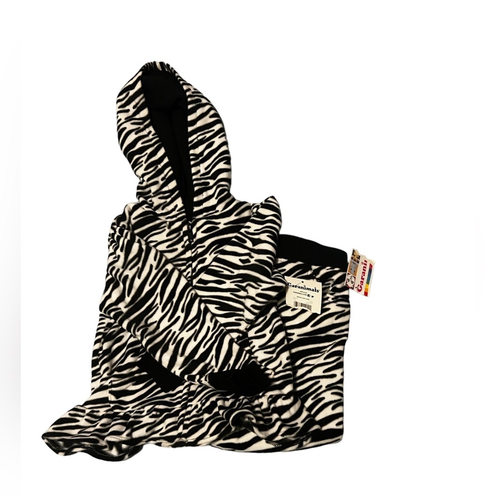 Black and white stripes baby sweatsuit